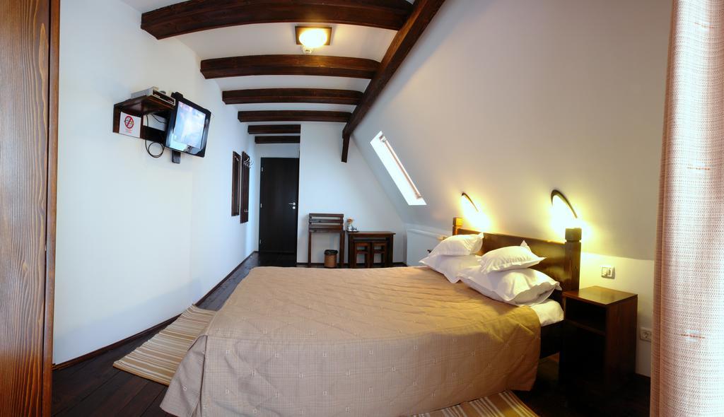 מלון בראן Vila Predelut מראה חיצוני תמונה